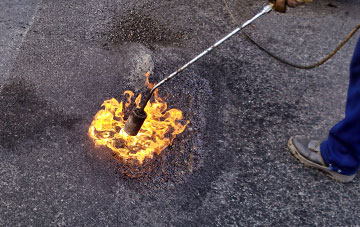 Nately Scures flat roofing repairs